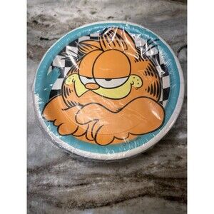 Vintage Hallmark Garfield Paper Plates 8.75" - 8 in package Sealed Jim Davis